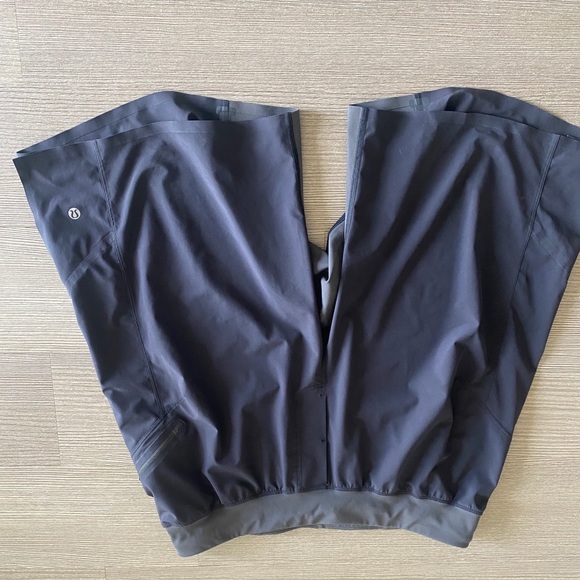 Lululemon Men’s - Picture 1 of 2